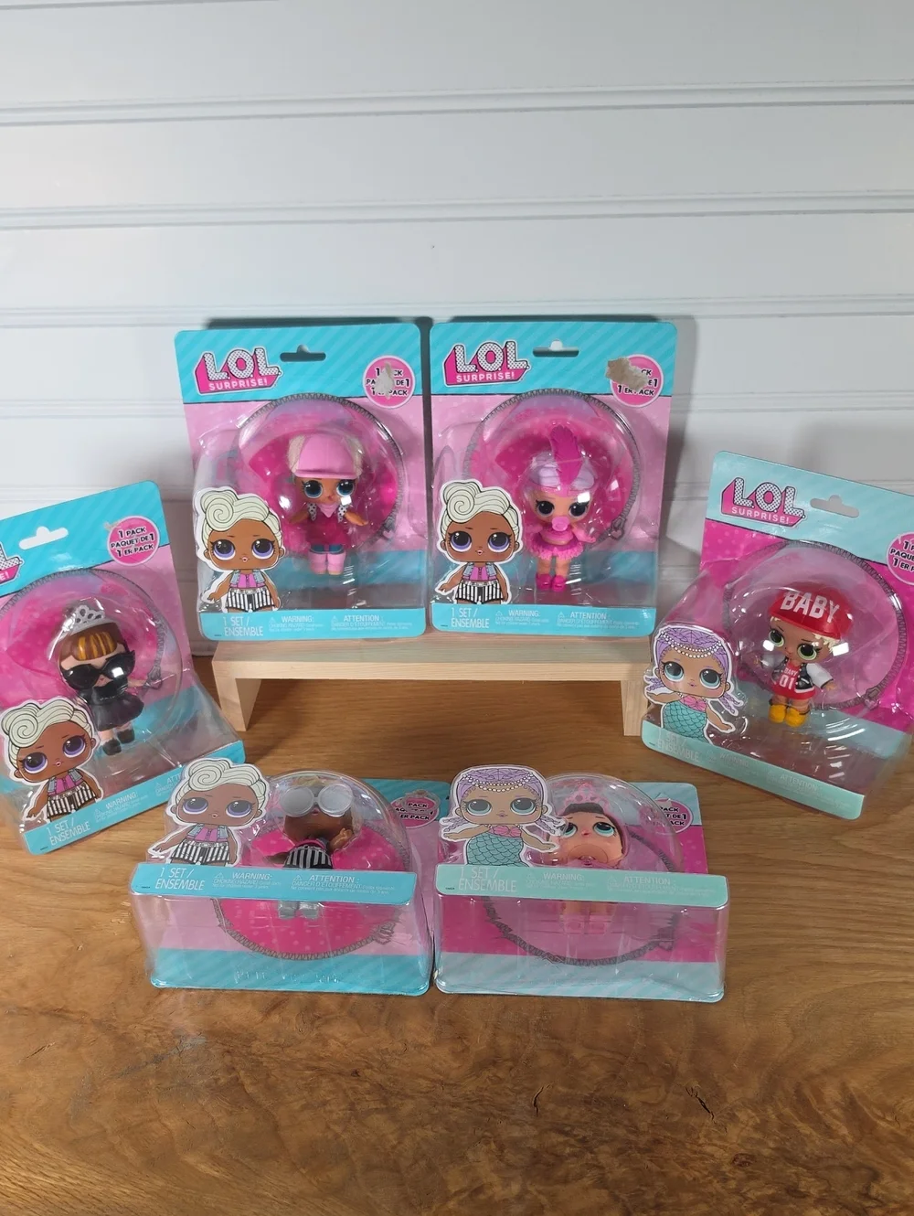 6 L.O.L. Surprise!  Dolls in Pink & Aqua Blister Packs NIP